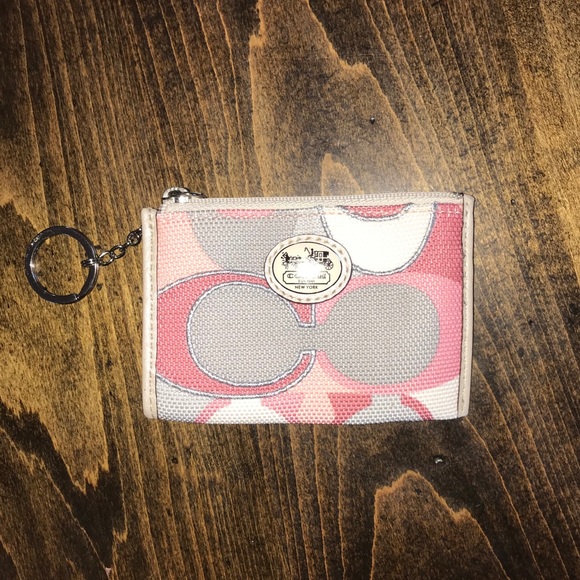 Little coach coin purse/ wallet - Picture 1 of 2